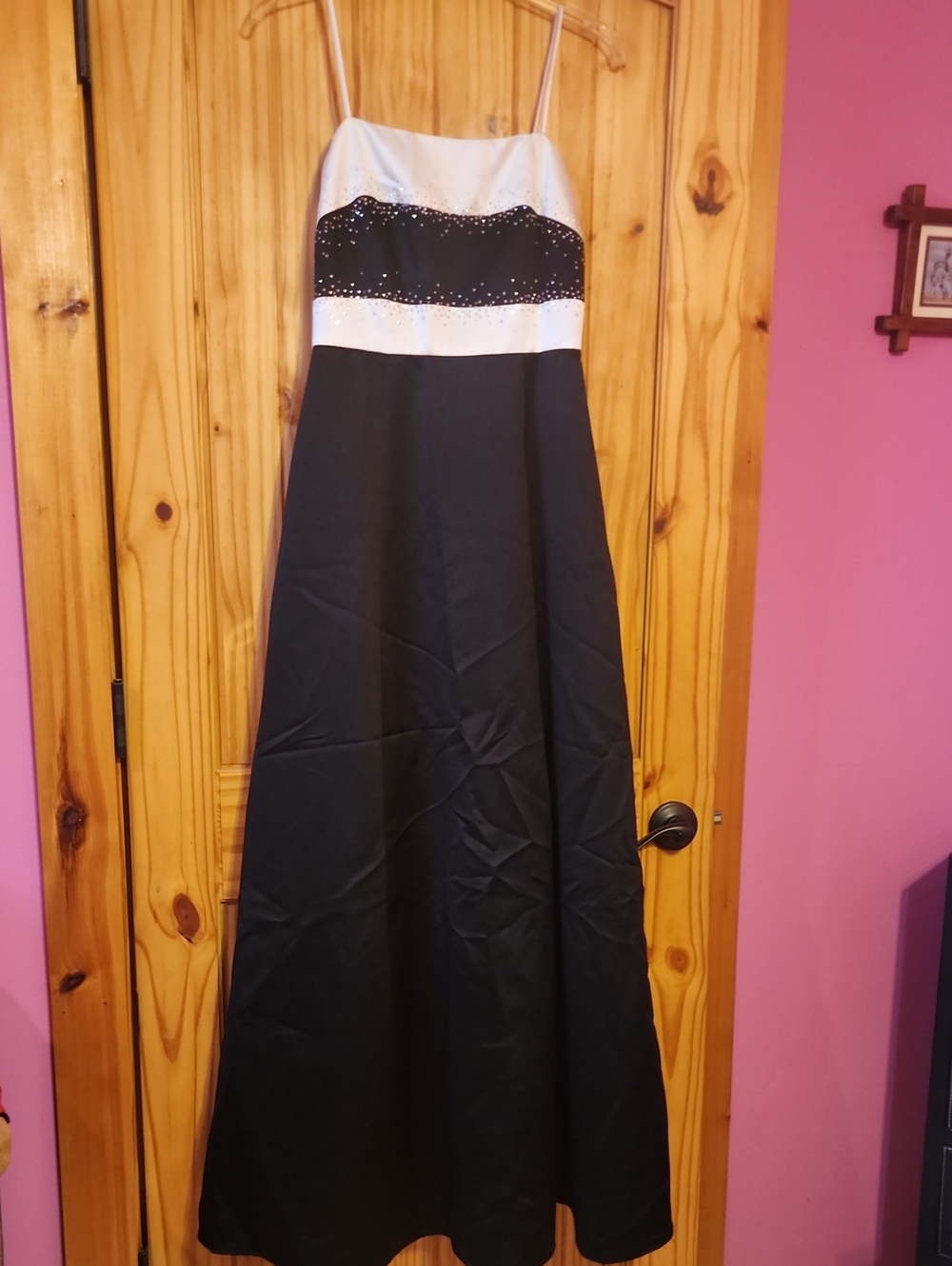 Dave & Johnny Black and White Spaghetti Strap Prom Dress